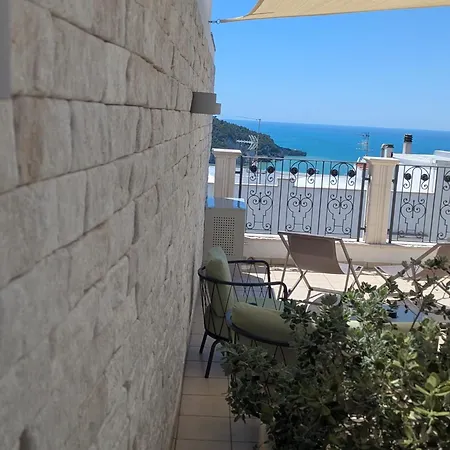 ベッド・アンド・ブレックファスト Al Corso Charming ペスキチ