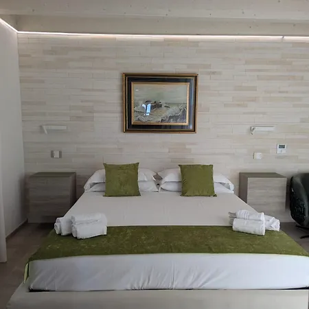 Al Corso Charming 페스키치