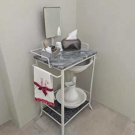 ベッド・アンド・ブレックファスト Al Corso Charming